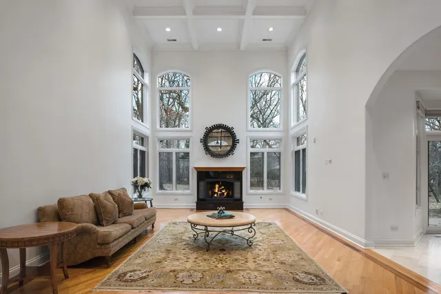 $1,699,000 | 370 Briar Lane, Highland Park, IL 60035