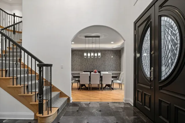 $1,699,000 | 370 Briar Lane, Highland Park, IL 60035