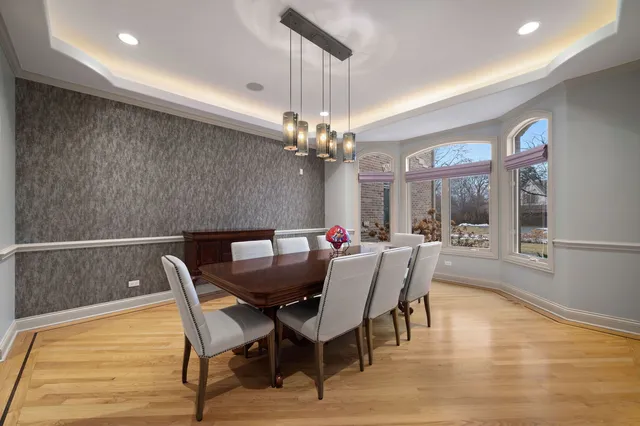 $1,699,000 | 370 Briar Lane, Highland Park, IL 60035