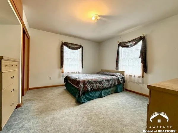$200,000 | 1208 West 20th Street, Lawrence, KS 66046