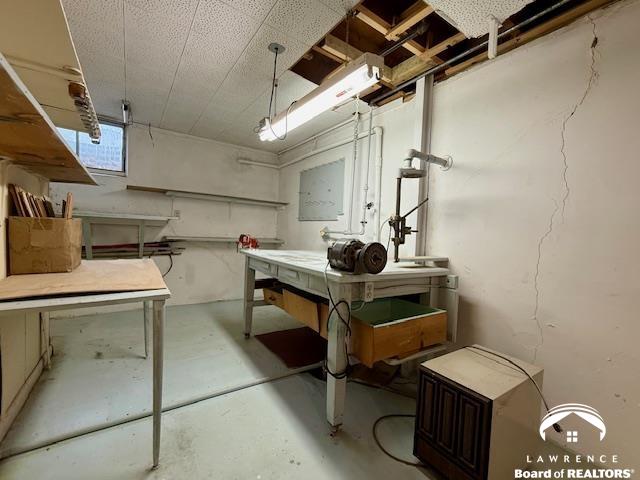 1208 West 20th Street Lawrence, KS 66046 - Photo 29 of 35