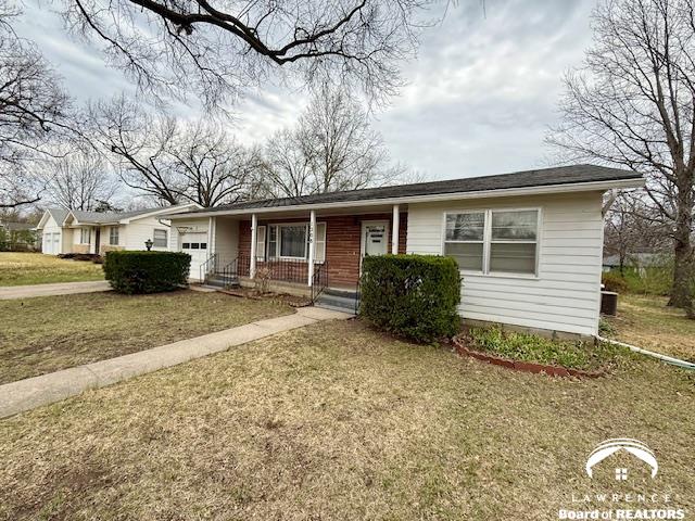 1208 West 20th Street Lawrence, KS 66046 - Photo 3 of 35