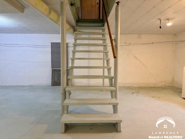 1208 West 20th Street Lawrence, KS 66046 - Photo 31 of 35