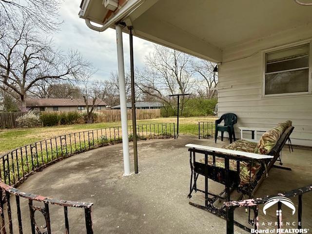 1208 West 20th Street Lawrence, KS 66046 - Photo 32 of 35