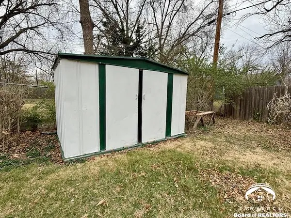 $200,000 | 1208 West 20th Street, Lawrence, KS 66046