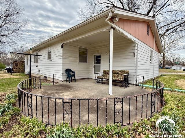 1208 West 20th Street Lawrence, KS 66046 - Photo 6 of 35