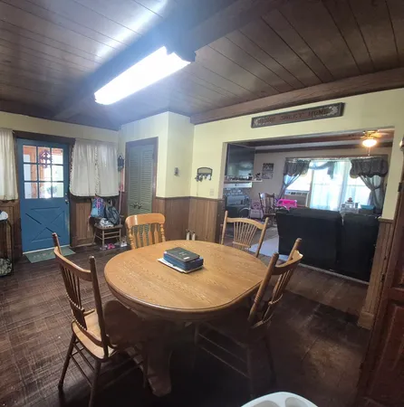 $160,000 | 1201 Fairview Road, Rosiclare, IL 62982