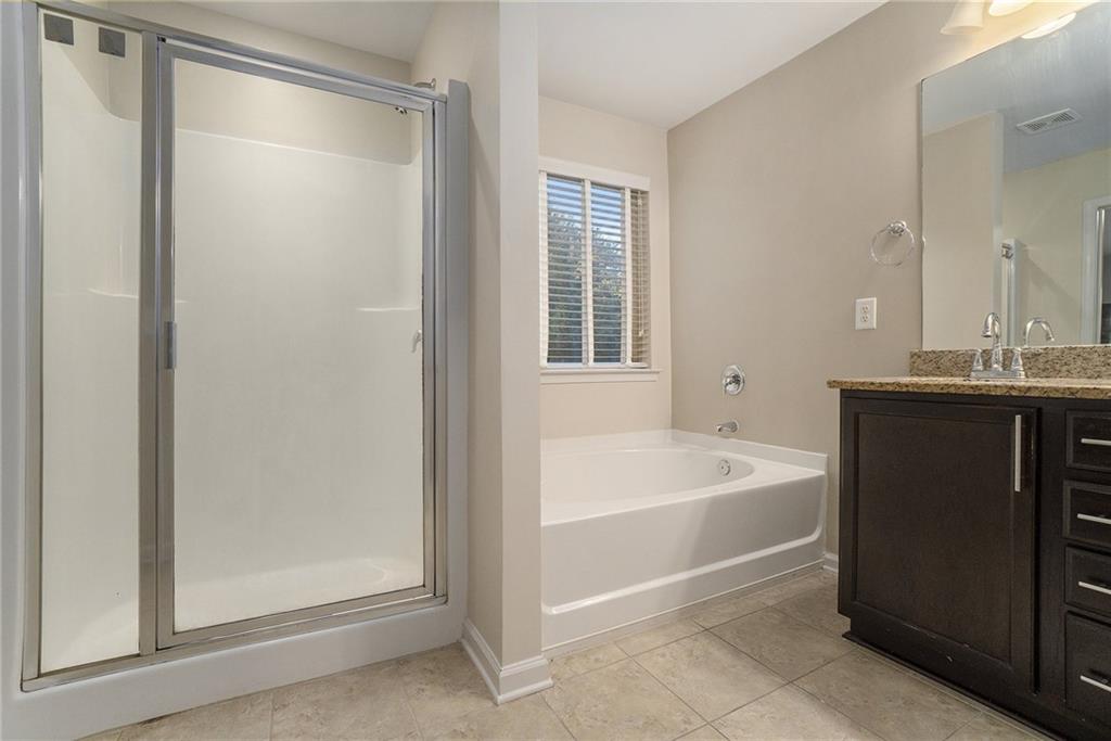 3989 Princeton Lakes Pass Southwest Atlanta, GA 30331 - Photo 16 of 25