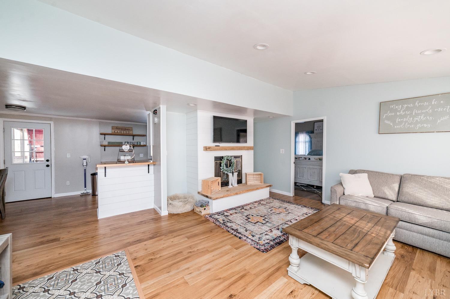 200 Ebenezer Road Amherst, VA 24521 - Photo 3 of 26 Gallery Image 3