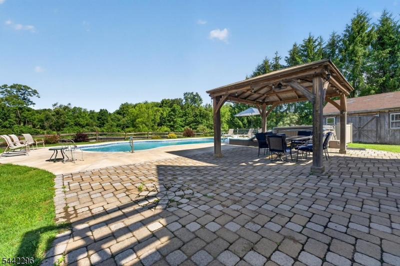 339 Hackett Road Hampton, NJ 08827 - Photo 13 of 44 Gallery Image 13