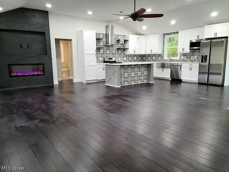 25981 Highland Road Cleveland, OH 44143 - Photo 8 of 19