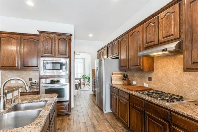 $469,900 | 1604 Creek Crest Drive, McKinney, TX 75071