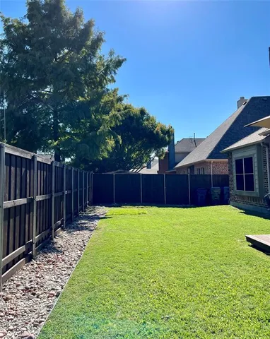 $469,900 | 1604 Creek Crest Drive, McKinney, TX 75071