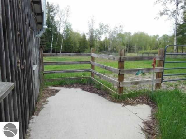 3992 Stover Road Bellaire, MI 49615 - Photo 18 of 45 1745276-17.JPG