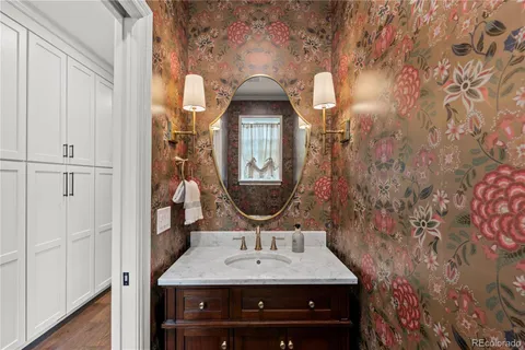 $1,950,000 | 10660 Weathersfield Court, Highlands Ranch, CO 80129