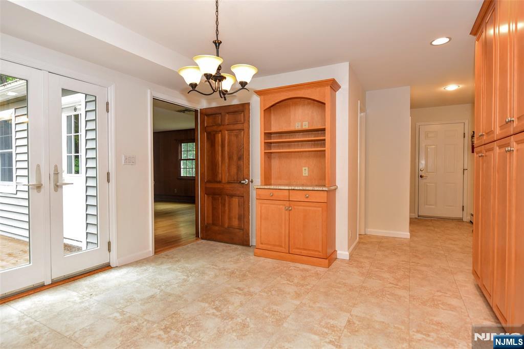 55 George Street Allendale, NJ 07401 - Photo 16 of 43