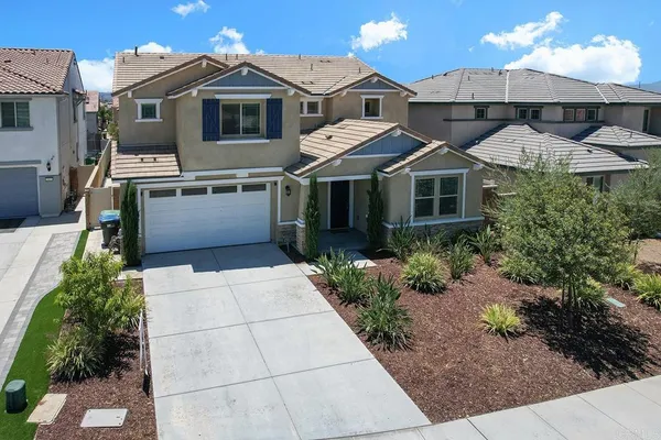 $739,000 | 29847 Canary Wood Court, Menifee, CA 92584