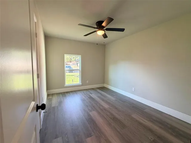 $2,300 | 7129 Southridge Trail, Fort Worth, TX 76133