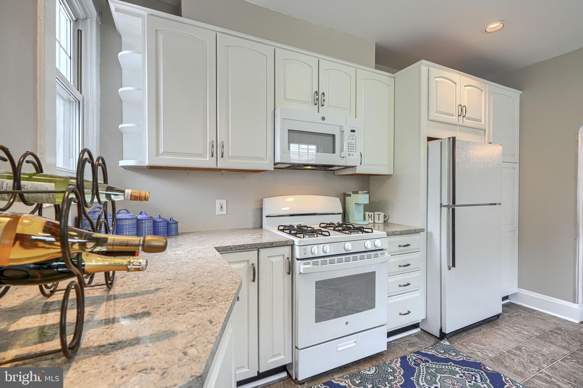 510 Murdock Road Baltimore, MD 21212 - Photo 17 of 68 Custom Quartz Counters