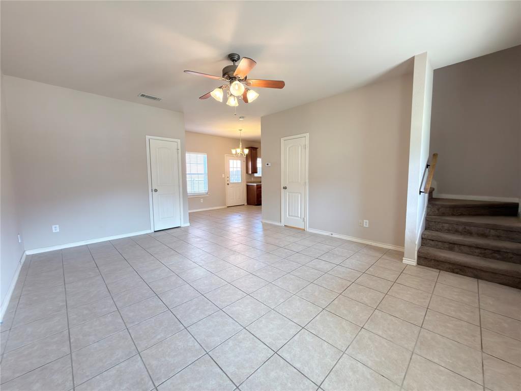 916 Parkplace Ridge Princeton, TX 75407 - Photo 3 of 26 Gallery Image 3