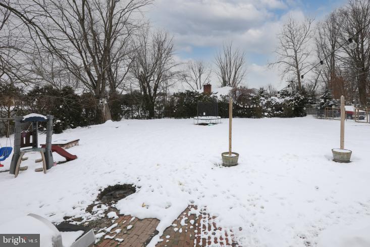 233 Densten Road Sewell, NJ 08080 - Photo 49 of 50 Brick patio backyard