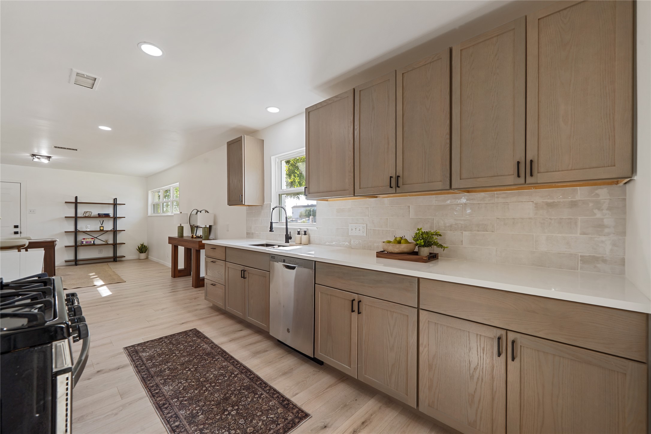 1201 Ridgehaven Drive Austin, TX 78723 - Photo 19 of 27 Gallery Image 19