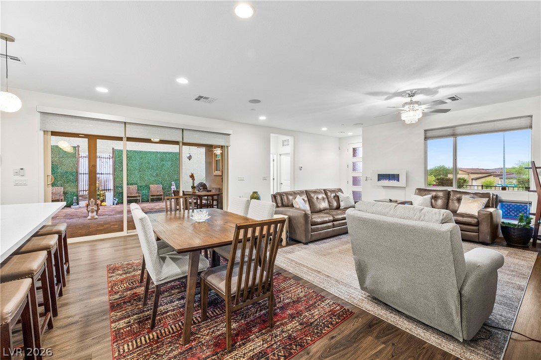 416 Gracious Way Henderson, NV 89011 - Photo 10 of 58