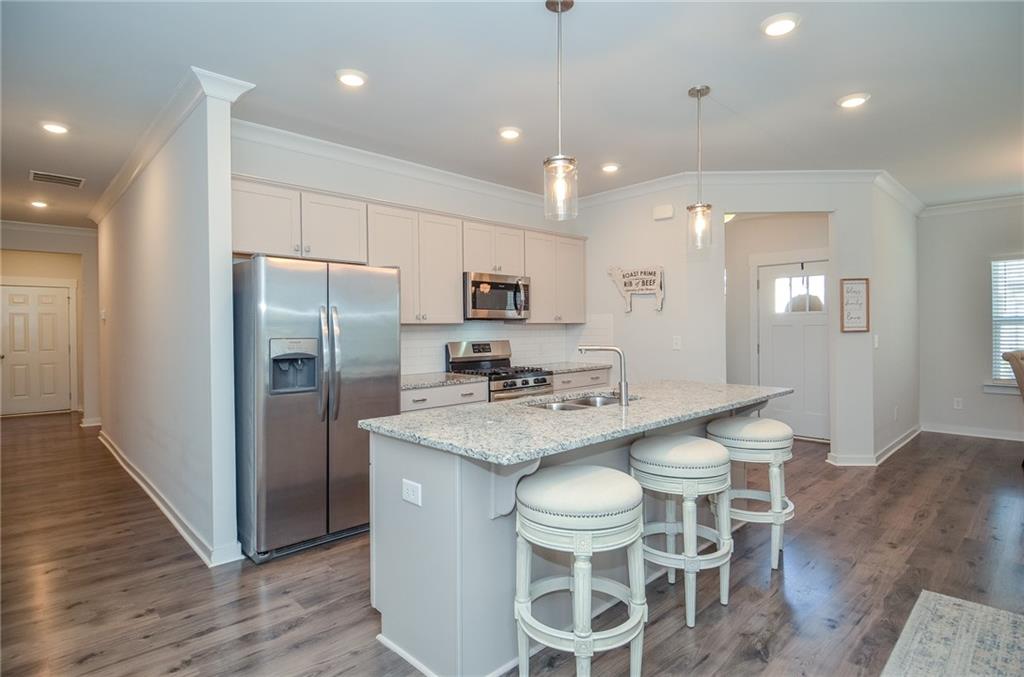 2562 Rathburn Circle Loganville, GA 30052 - Photo 11 of 45