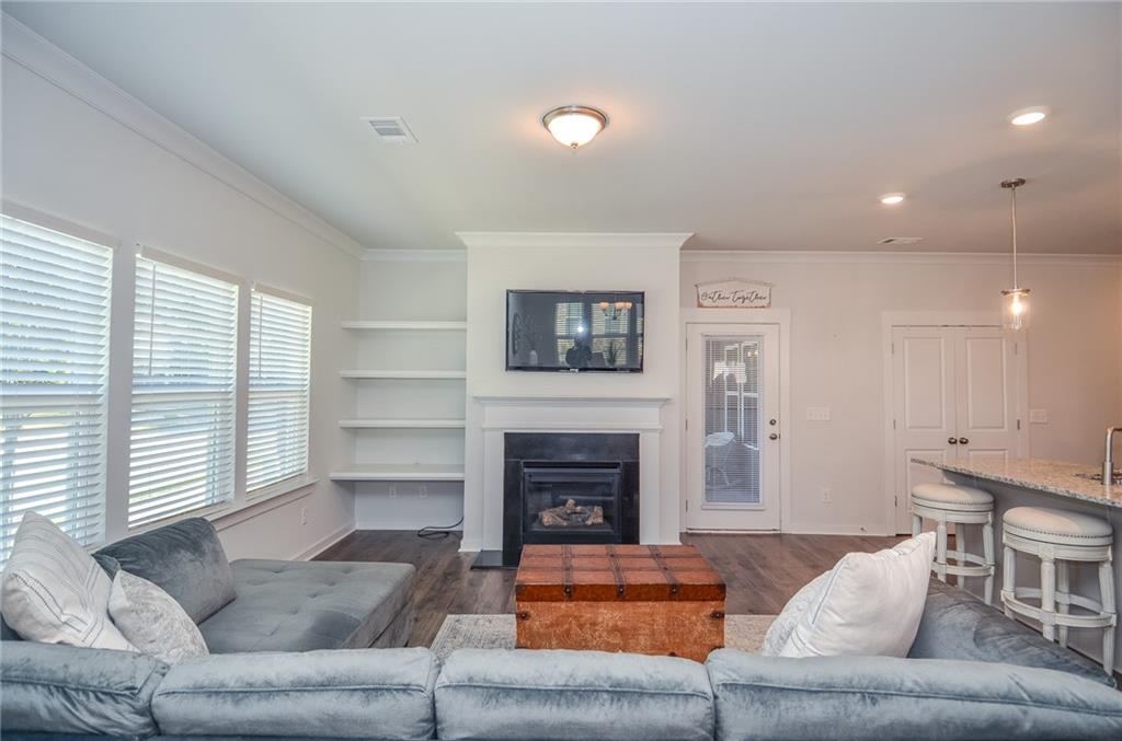 2562 Rathburn Circle Loganville, GA 30052 - Photo 10 of 45