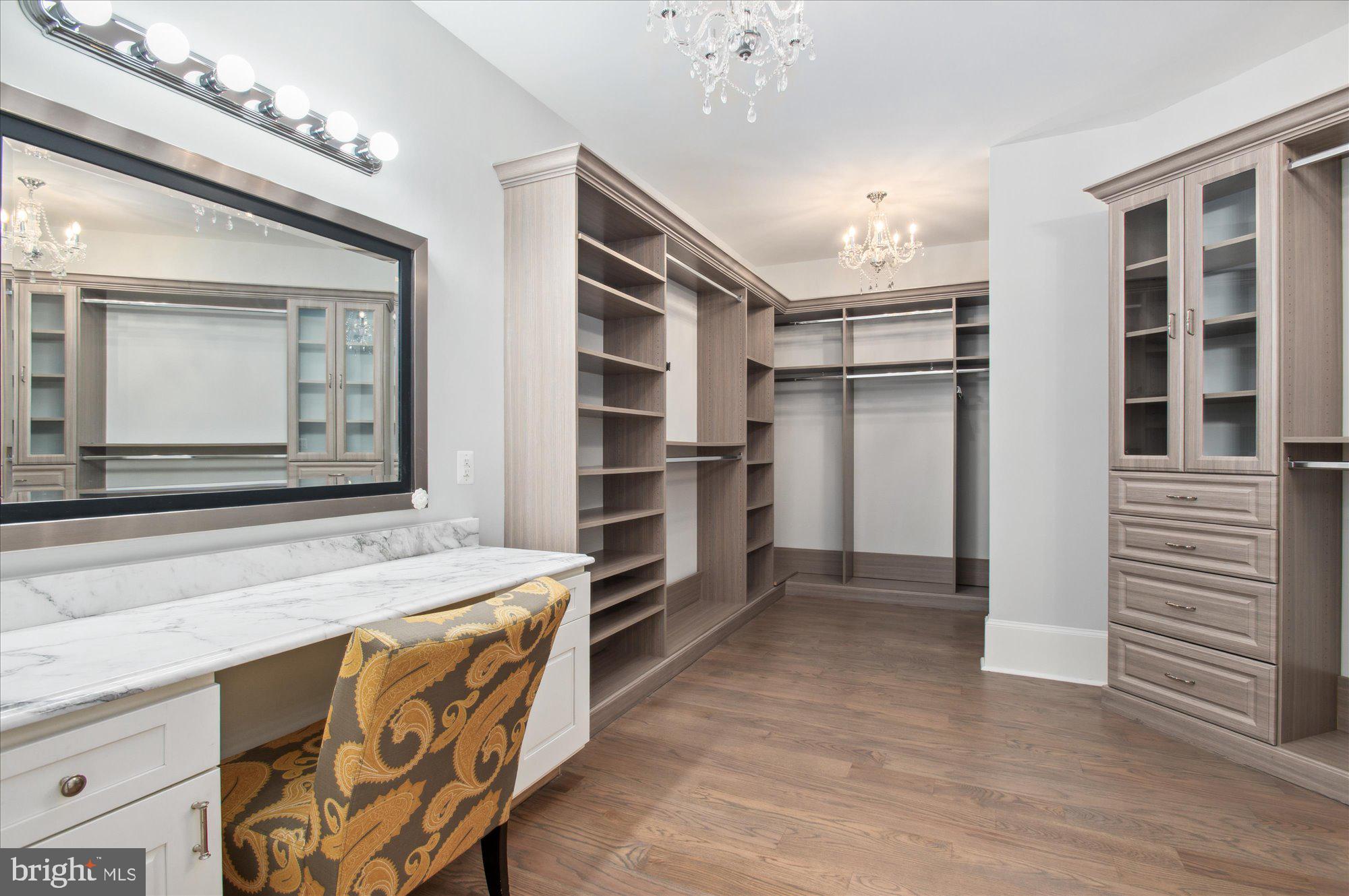 6804 Benjamin Street McLean, VA 22101 - Photo 51 of 76 DRESSING ROOM