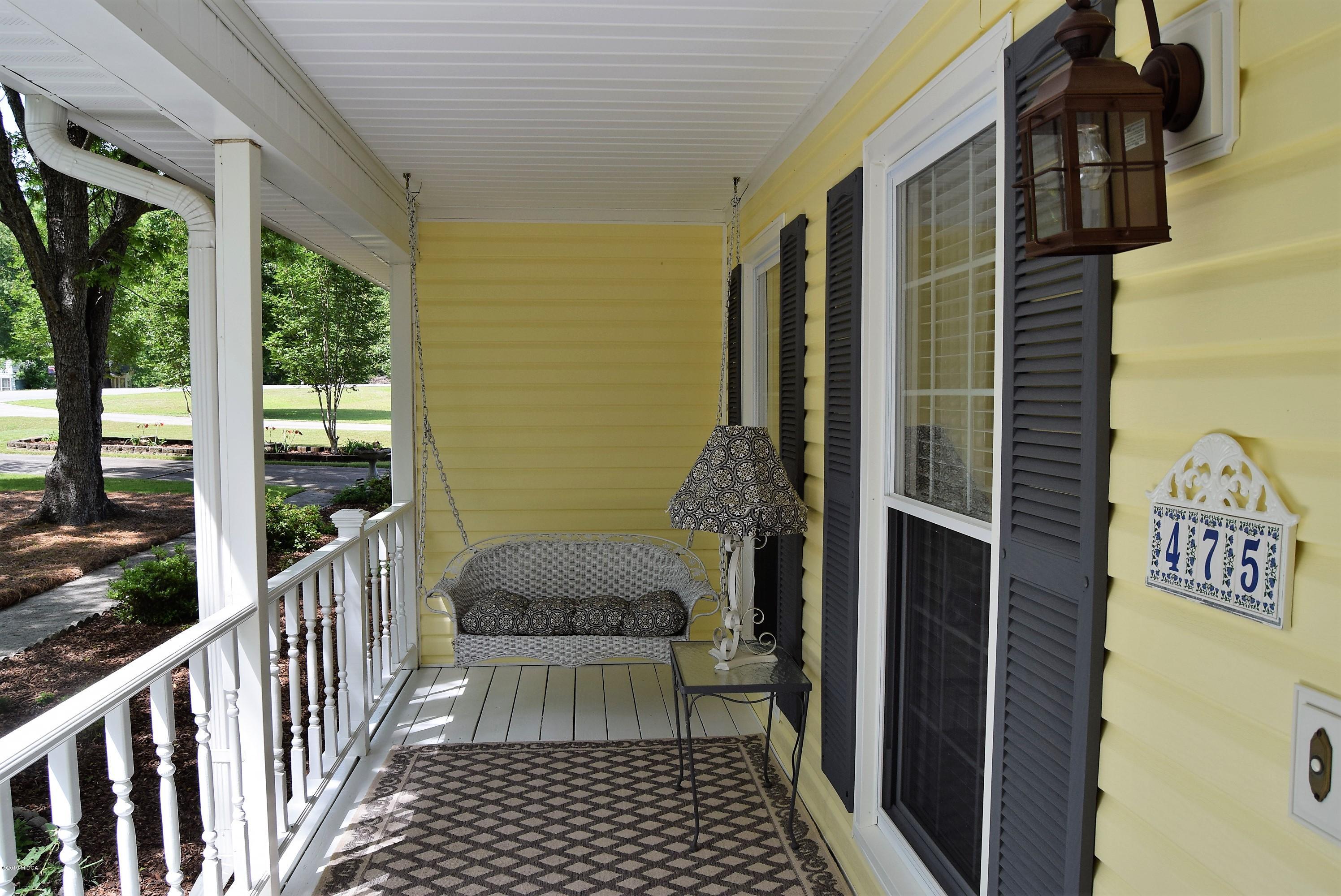 475 Stone Edge Road Macon, GA 31210 - Photo 3 of 36 a view of a house with a balcony