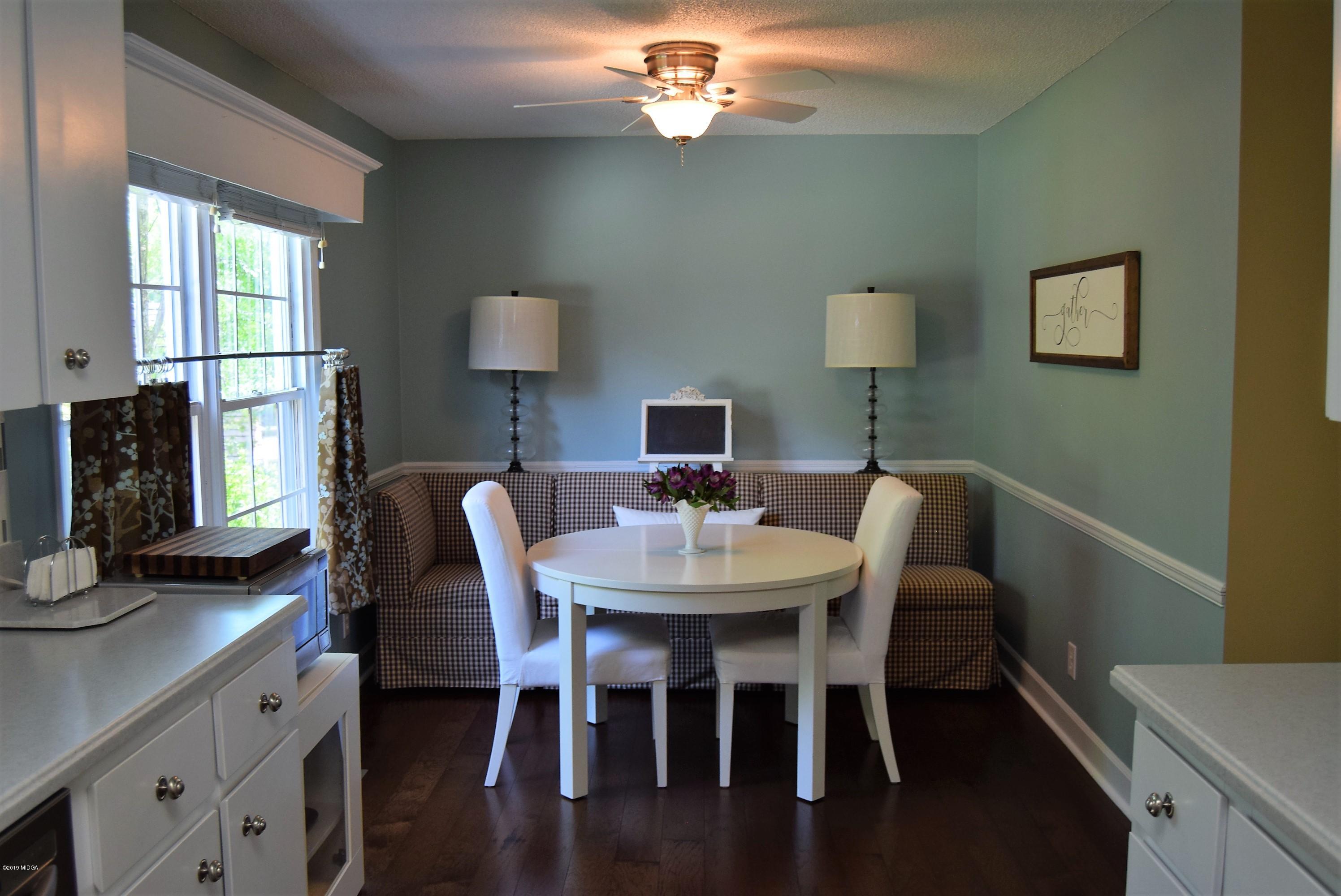 475 Stone Edge Road Macon, GA 31210 - Photo 10 of 36 a view of a dining room with furniture