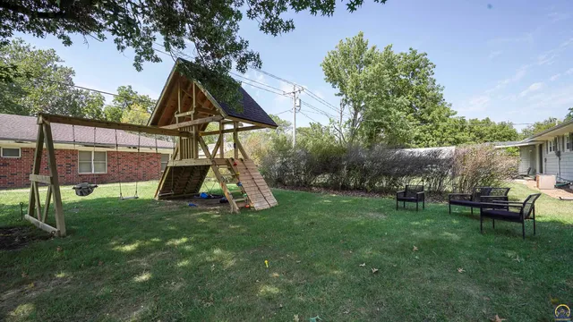 $242,500 | 123 Lincoln Avenue, Holton, KS 66436