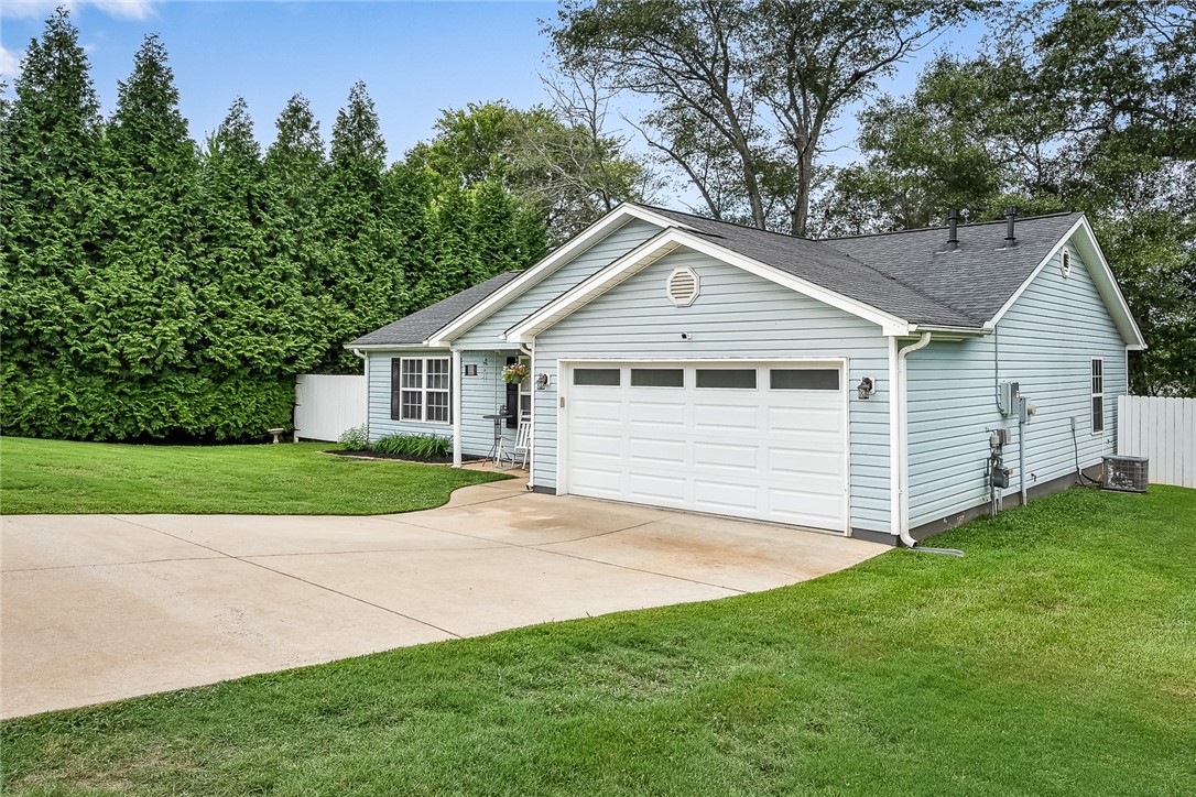 116 Soren Lane Anderson, SC 29621 - Photo 2 of 30