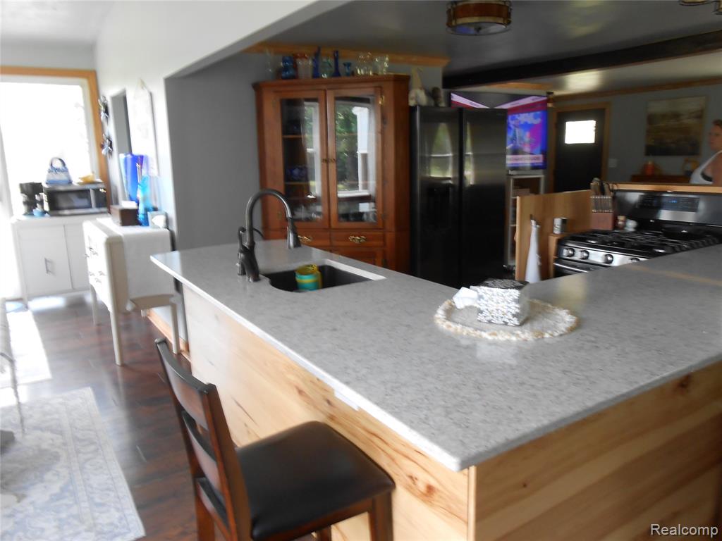 249 North Gates Road Sandusky, MI 48471 - Photo 11 of 33