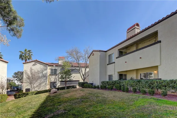 $330,000 | 2975 Bluegrass Lane, Unit 712, Henderson, NV 89074