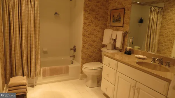 $1,299,900 | 544 Olde Course Road, Hershey, PA 17033