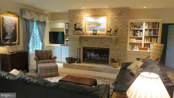 $1,299,900 | 544 Olde Course Road, Hershey, PA 17033