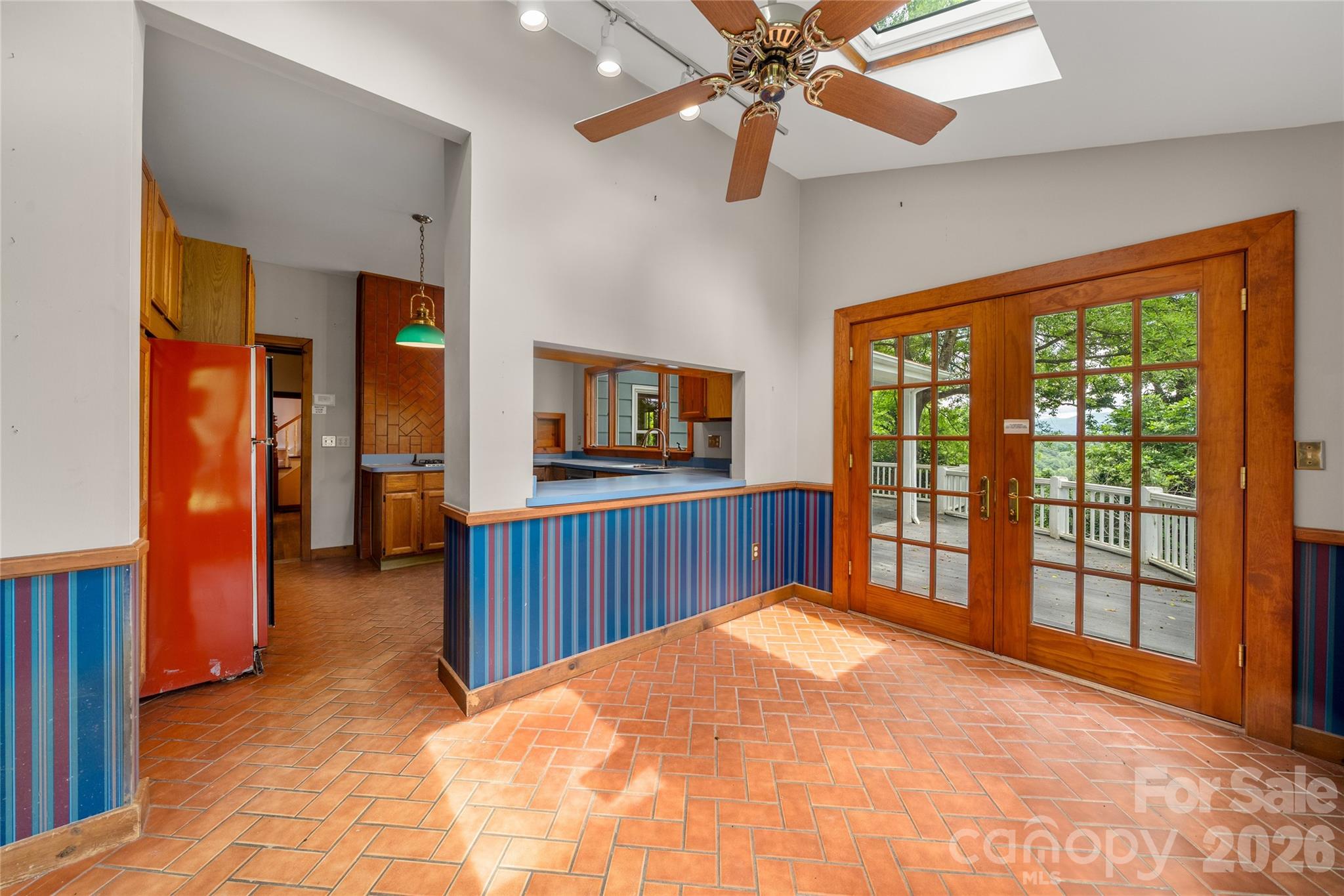 32 Delano Road Asheville, NC 28805 - Photo 17 of 47
