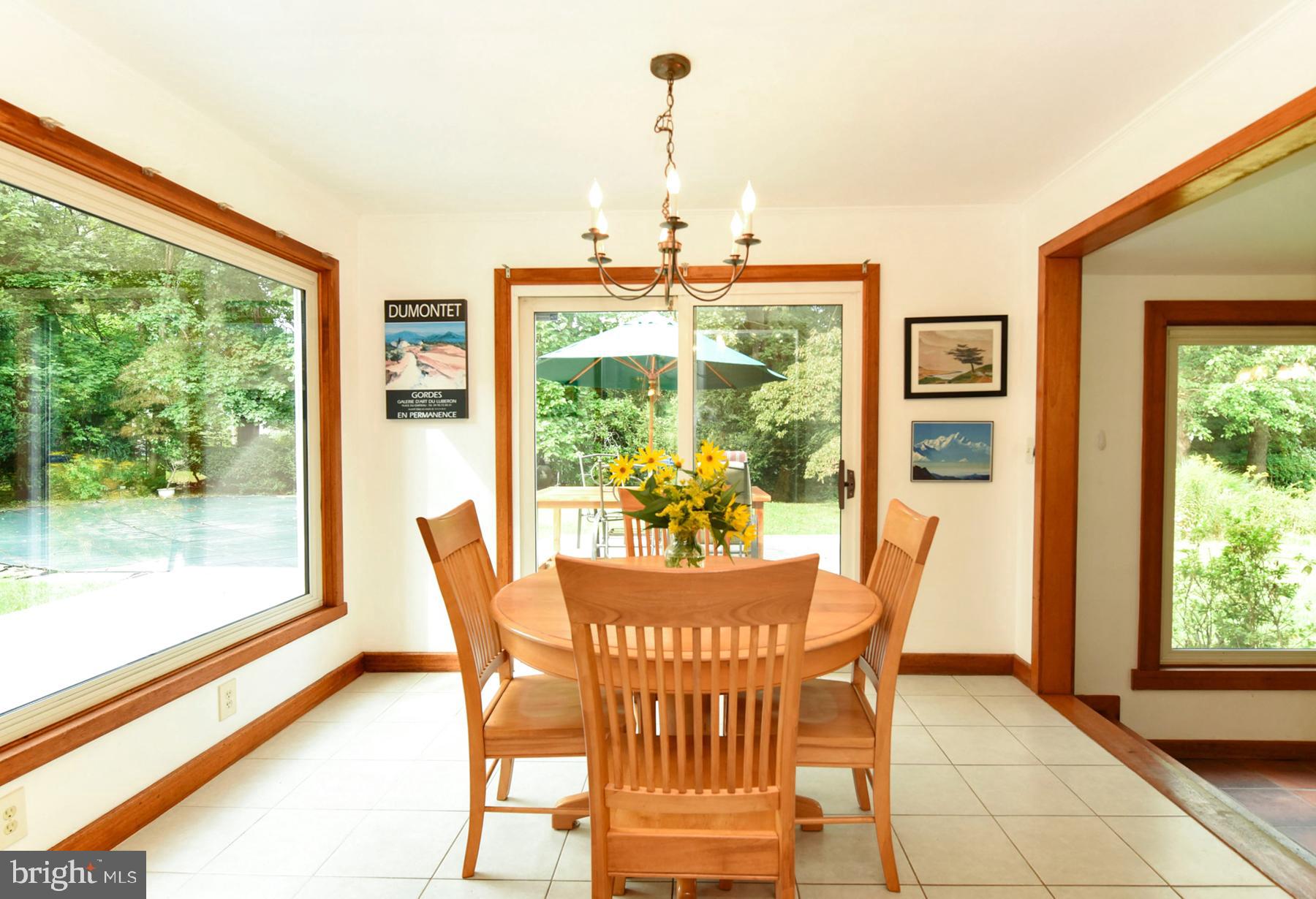 31 North Mill Road Princeton Junction, NJ 08550 - Photo 15 of 35 Breakfast room