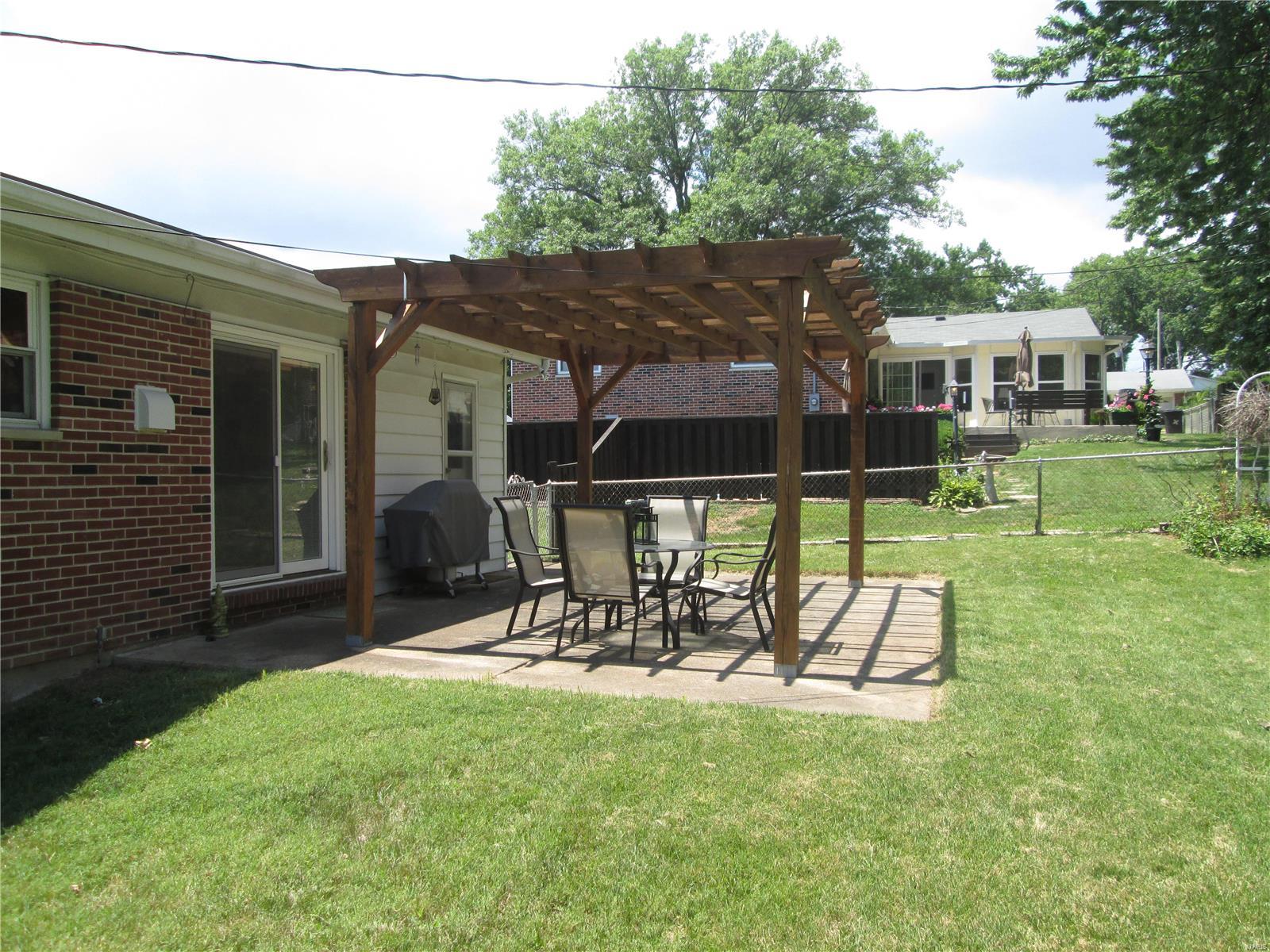 519 Lind Road St. Louis, MO 63125 - Photo 22 of 25 Gallery Image 22