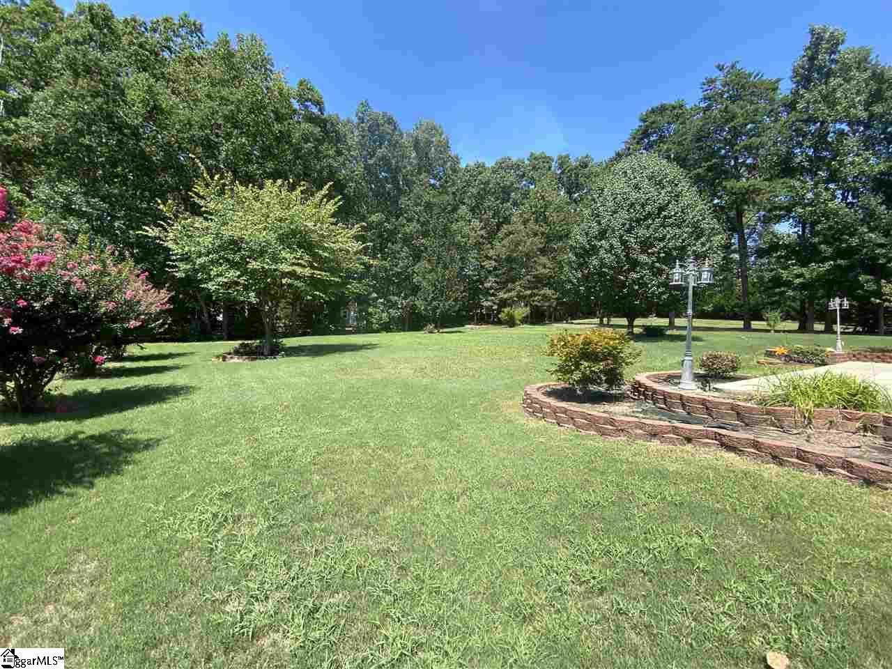 100 Sprouse Farm Way Fountain Inn, SC 29644 - Photo 3 of 28