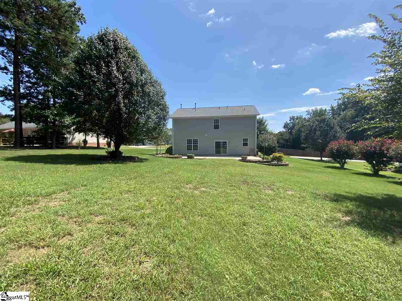 100 Sprouse Farm Way Fountain Inn, SC 29644 - Photo 4 of 28