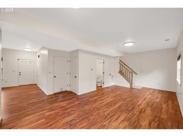 $435,000 | 328 Northwest Sherman Street, Sheridan, OR 97378