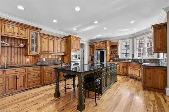 $1,799,000 | 7601 Crossing Ridge Drive, Belews Creek, NC 27009