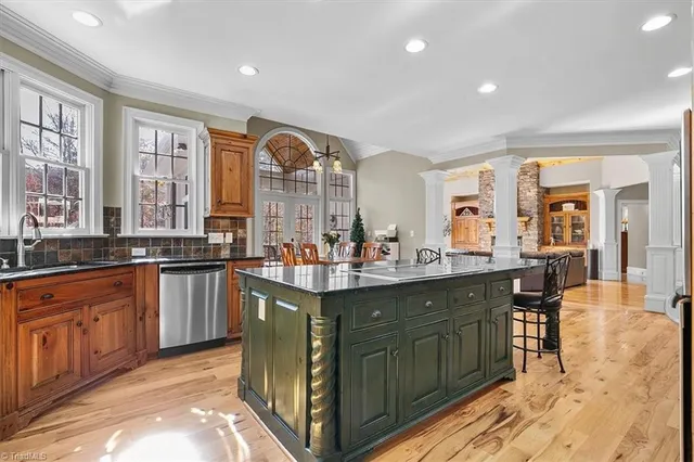 $1,799,000 | 7601 Crossing Ridge Drive, Belews Creek, NC 27009