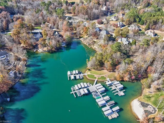 $1,799,000 | 7601 Crossing Ridge Drive, Belews Creek, NC 27009