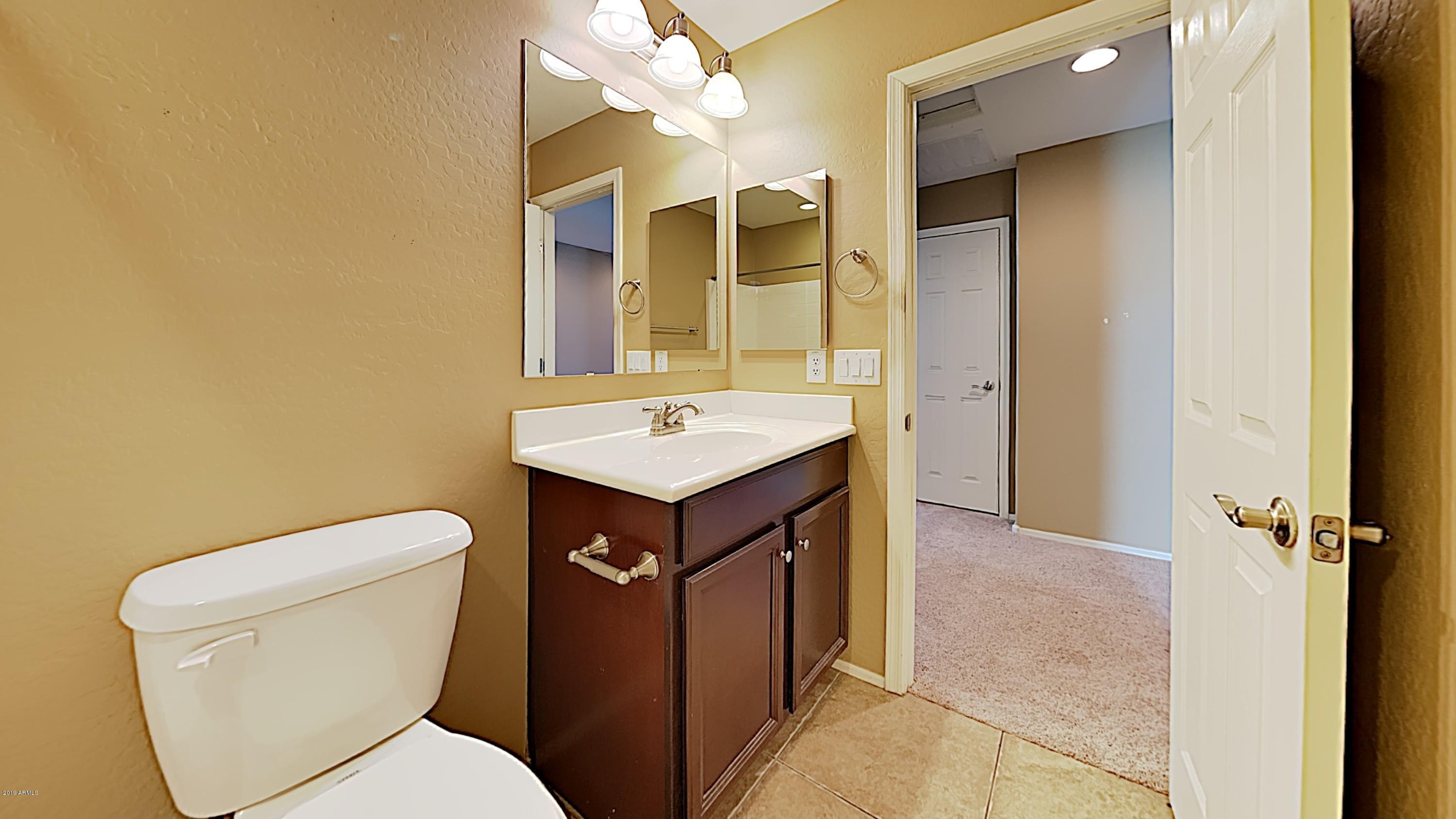 2633 West Gaby Road Phoenix, AZ 85041 - Photo 13 of 17 12_Image_eTm2mYysaG