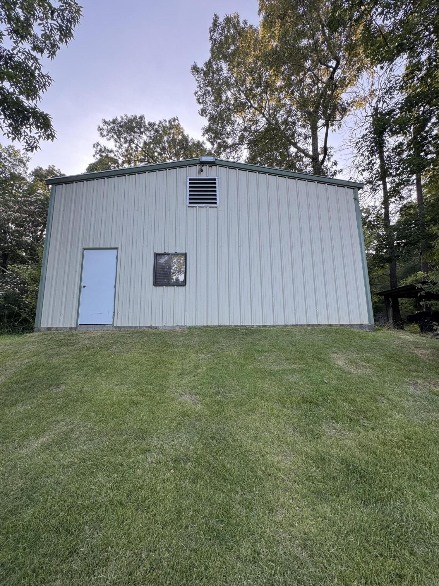 651 Lebanon Road Northeast Cleveland, TN 37323 - Photo 26 of 33 IMG_3598