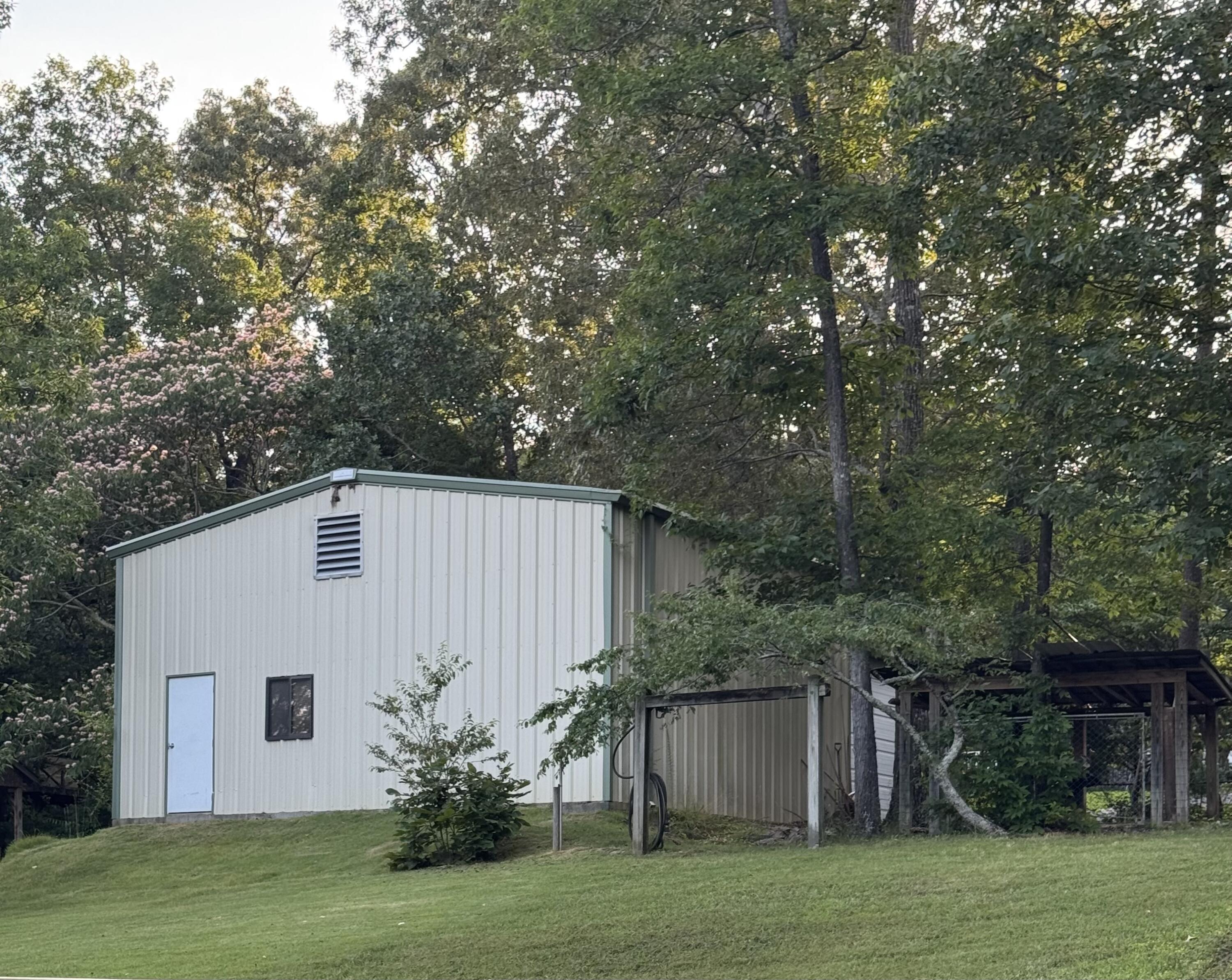 651 Lebanon Road Northeast Cleveland, TN 37323 - Photo 30 of 33 IMG_3594
